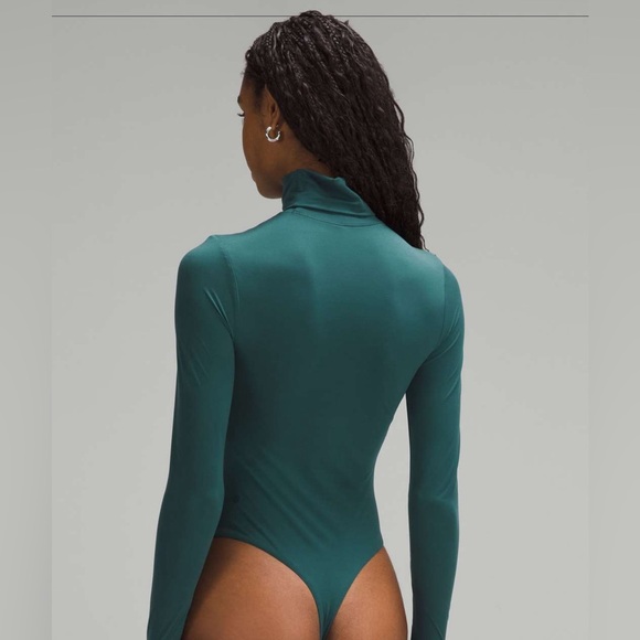lululemon NWT Wundermost Ultra-Soft Nulu Turtleneck Bodysuit Storm Teal - Picture 6 of 13